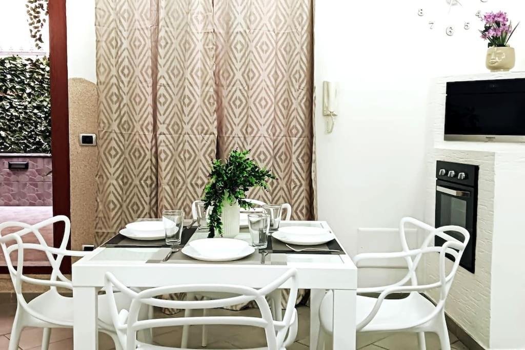 Borgo Loreto Napoli Bagian luar foto