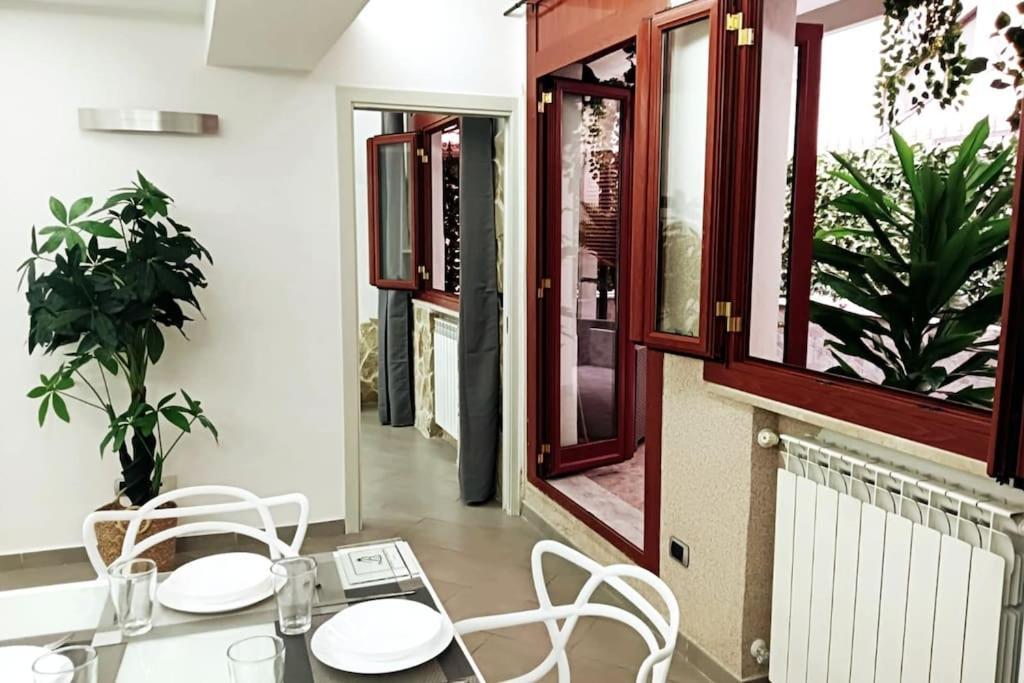 Borgo Loreto Napoli Bagian luar foto