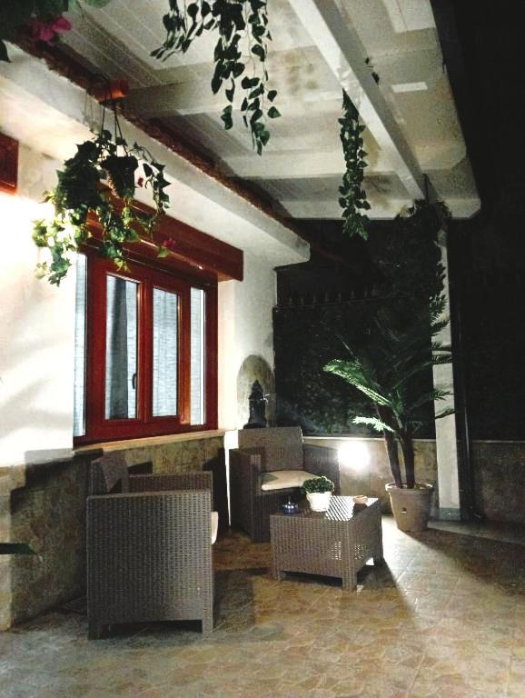Borgo Loreto Napoli Bagian luar foto