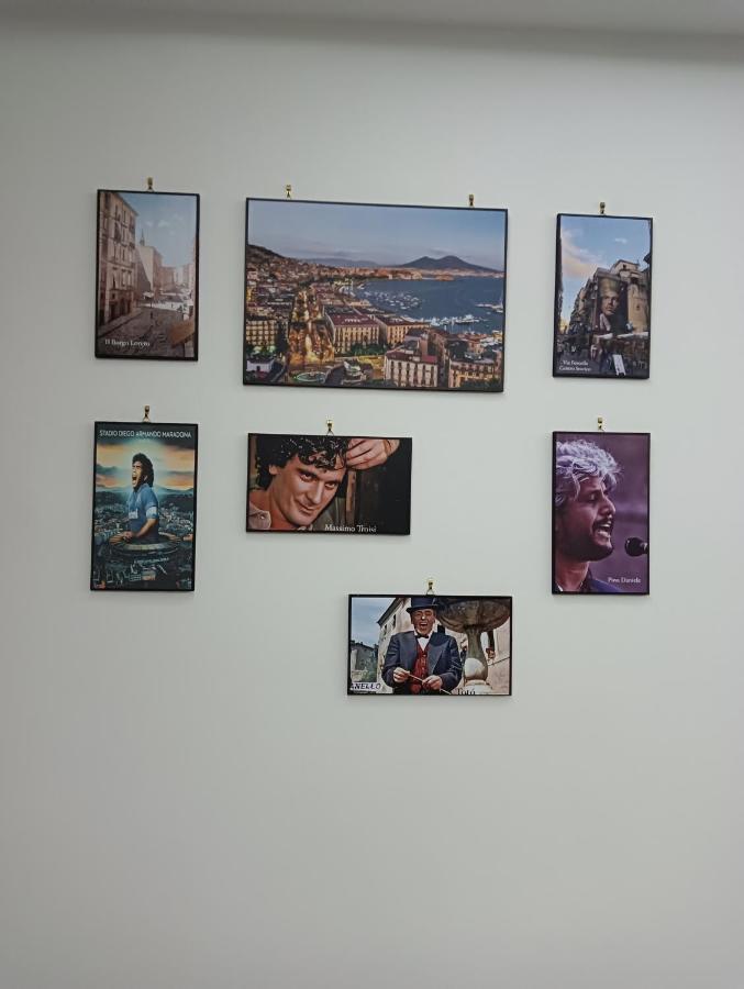 Borgo Loreto Napoli Bagian luar foto